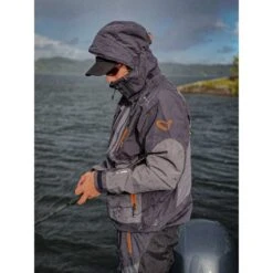 Chaqueta Savage Gear WP Performance Negro Tinta Gris -Pesca Equipos Tienda 5729320Team20Outdoors1 550x550h