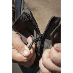 Avid Blizzard Rip Stop Bib Y Brace -Pesca Equipos Tienda 970A5981web 1506336170 550x550h