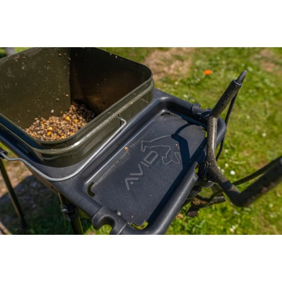 Kit De Estación De Cebo Para Carpas Avid 21 Kit De Estación De Cebo Para Carpas Avid - Imagen 19