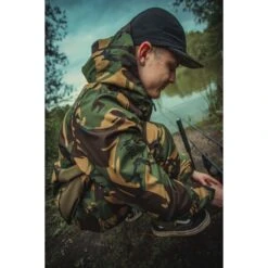 Chaqueta Aqua Products F12 DPM -Pesca Equipos Tienda Aqua Products F12 DPM Lifestyle 1 550x550h 1