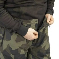 Pantalones De Camuflaje Avid Carp Ripstop -Pesca Equipos Tienda Avid20Carp20Ripstop20Camo20Trousers2 550x550 1