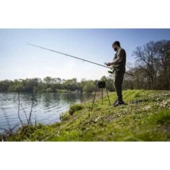 Soporte De Cubeta Avid Carp Lok Down 15 Soporte De Cubeta Avid Carp Lok Down -Pesca Equipos Tienda Avid20Lok20Down20Stand3 550x550w