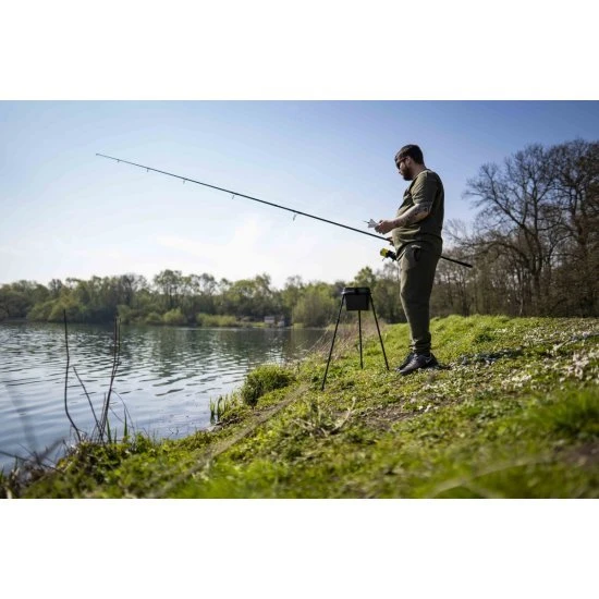 Soporte De Cubeta Avid Carp Lok Down 8 Soporte De Cubeta Avid Carp Lok Down - Imagen 6