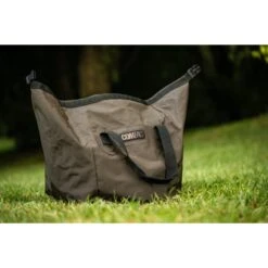 Bolsa Impermeable Compacta Korda Pequeña 9 Bolsa Impermeable Compacta Korda Pequeña -Pesca Equipos Tienda KLUG56 4 550x550w