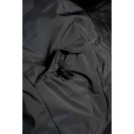 Abrigo Impermeable RidgeMonkey APEarel Dropback K2 Negro 6 Abrigo Impermeable RidgeMonkey APEarel Dropback K2 Negro - Imagen 4