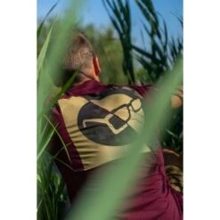 Camiseta Korda LE Koi Verde Oliva 23 Camiseta Korda LE Koi Verde Oliva -Pesca Equipos Tienda Split T 1 550x550h