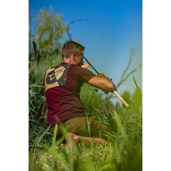 Camiseta Korda LE Koi Verde Oliva 12 Camiseta Korda LE Koi Verde Oliva - Imagen 10