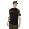 Camiseta Fox Raglan Camuflaje Negro -Pesca Equipos Tienda cfx103 108 black camo raglan t shirt main 550x550h